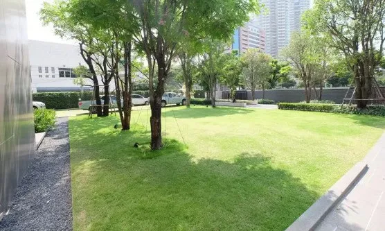 ให้เช่า คอนโด นาราไนน์ ชั้นสูง ห้องสวย เฟอร์ครบ พร้อมอยู่ จองเลย