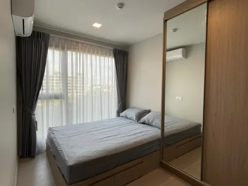 For rent, The Privacy S101, fully furnished room, clean, comfortable, very inviting, good like this, can't book anymore.