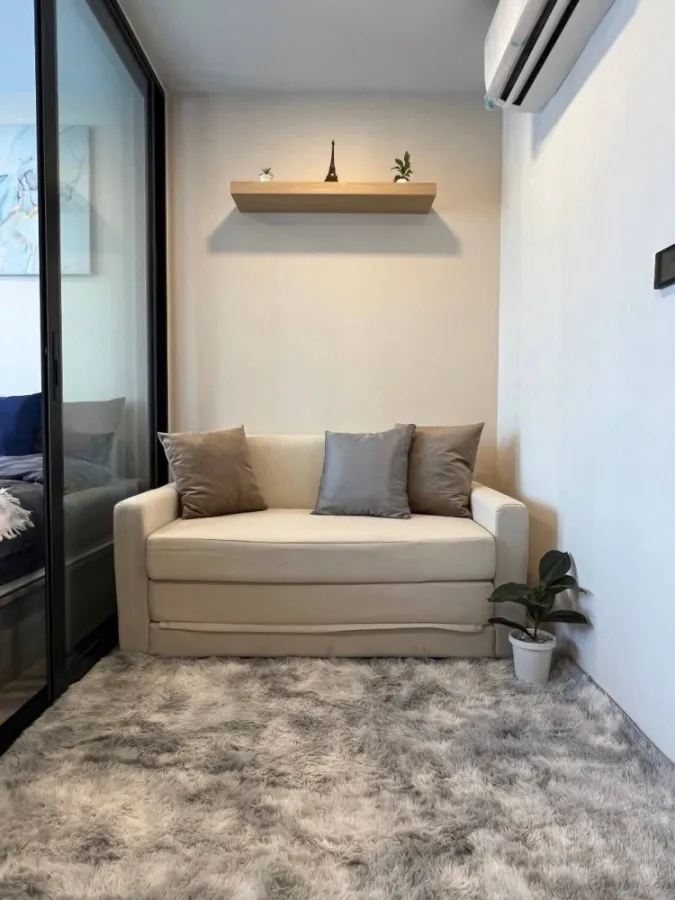 Cave Eva for rent, separated The view is not blocked, open and airy, very pleasing to the eyes. Worth the price. Book now.