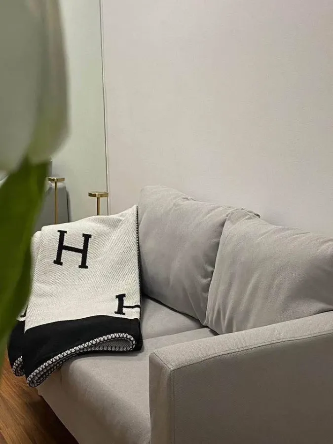 Condo for sale or rent, U Ratchayothin (Phahonyothin 32), adjustable sofa, built-in decoration. Fully furnished. If you're late, you'll miss it.