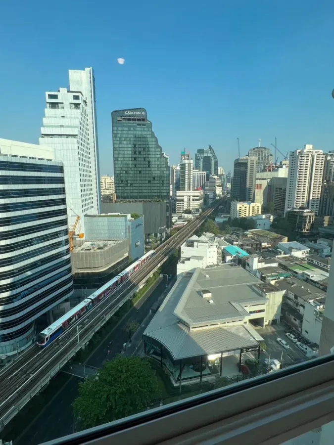 ให้เช่า AP CitiSmart Sukhumvit 18 ชั้น 19 วิวเมือง คอนโดหรู Buit-In จัดเต็มทั้งห้อง ห้ามพลาด