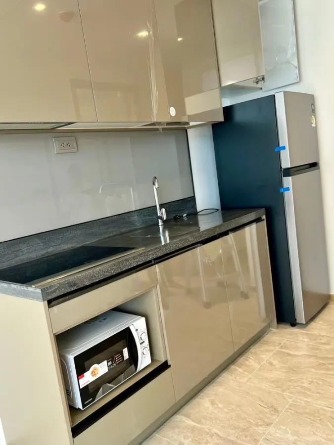 Condo for sale, Ashton Asoke-Rama 9, corner room, high floor, beautiful view, view of the heart of Rama 9, don't miss it.