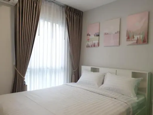 This room is very beautiful. elegantly dressed Very clean and livable for rent PLUM CONDO MIX CHAENGWATTANA