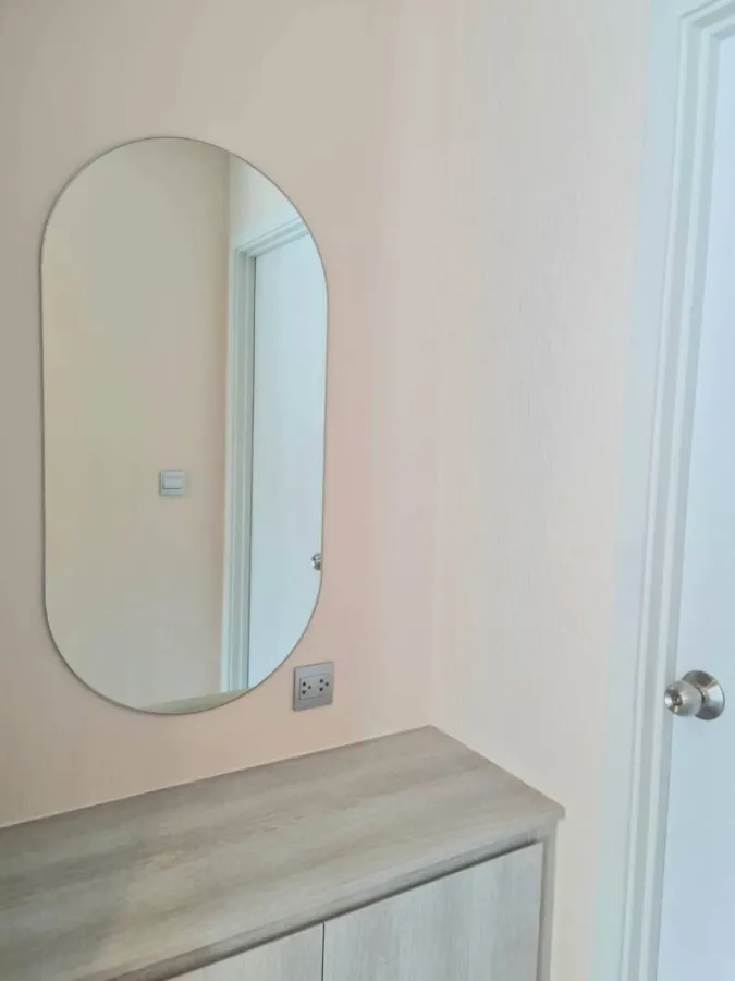 It has arrived. For rent, Cave Eva, 5th floor, garden view, fully furnished room, very inviting. Hurry up to reserve. If you don't reserve, you will m