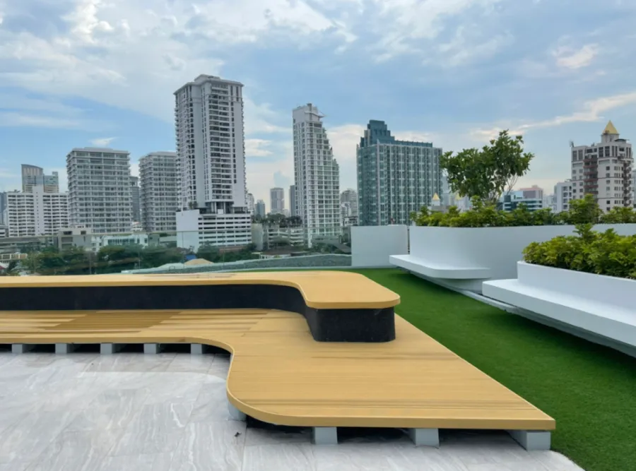 🎨🏙️ For Rent: Chewathai Residence Thonglor | Brand new, spacious, comfortable room in the heart of Thonglor! 🏙️🎨