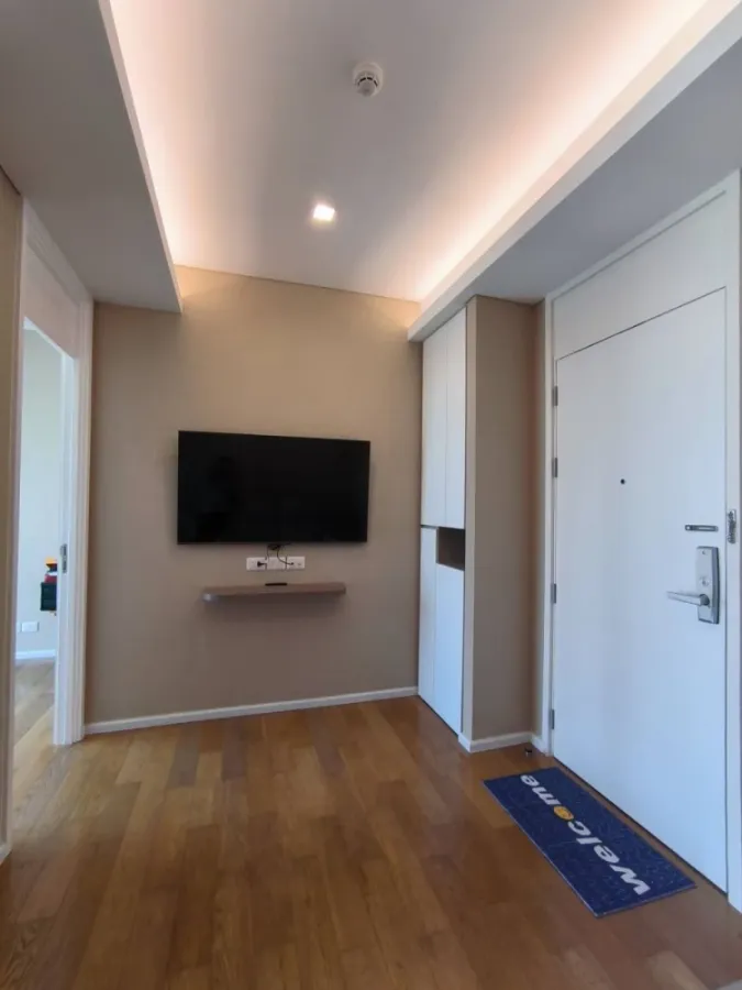 For sale, for rent, The Saint Residences, 15th floor, fully furnished room, move in with your bags immediately, reserve now, hurry!