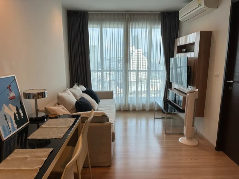 ขาย ริทึ่ม สาทร ชั้น 19 ห้องกว้างอยู่สบาย แต่งครบ จัดเต็ม รีบจับจองเป็นเจ้าของได้เลยจ้า ด่วนๆ