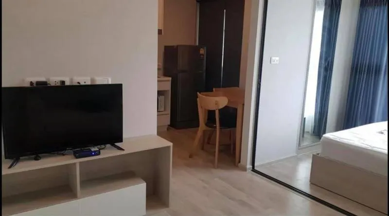 Condo for rent, The Privacy Rama 9, fully furnished, ready to move in, 19th floor, stunning city view.