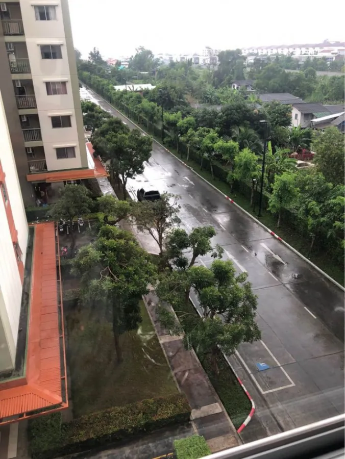 For rent, Lumpini Township, Rangsit-Khlong 1, studio size 22, good position, corner room. Very private, don't miss out on booking