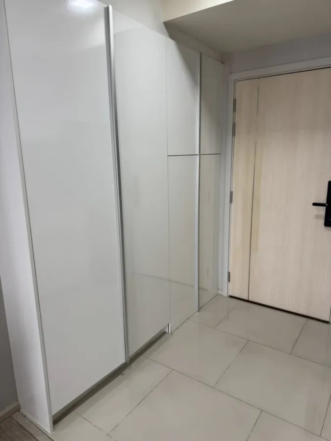 Selling Maestro 03 Ratchada - Rama 9. A comfortable unit with complete amenities. Located on a low floor with well-defined rooms. Book now, don't miss