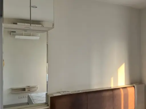 ขาย Manor Sanambinnam ห้องพร้อมอยู่ เฟอร์พร้อม ชั้นสูง ห้องมุม วิวสระ จองเลย images