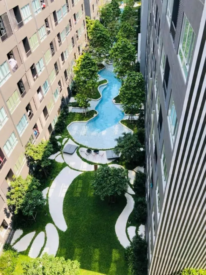 ให้เช่า คอนโด เอลลิโอ เดล มอสส์ พหลโยธิน 34 วิวสระ Fully furnished แต่งครบ ลากกระเป๋าเข้าอยู่ได้เลย