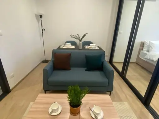 Condo XT Phayathai for rent, high floor, simple decorated room, pleasing color tones, just move in when you arrive. images