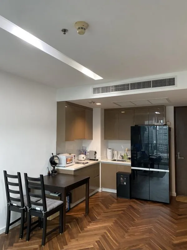 Condo for sale, rent, Siri at Sukhumvit, a luxury condo in the heart of the city, can be rented out, it is a great investment, don't wait !!