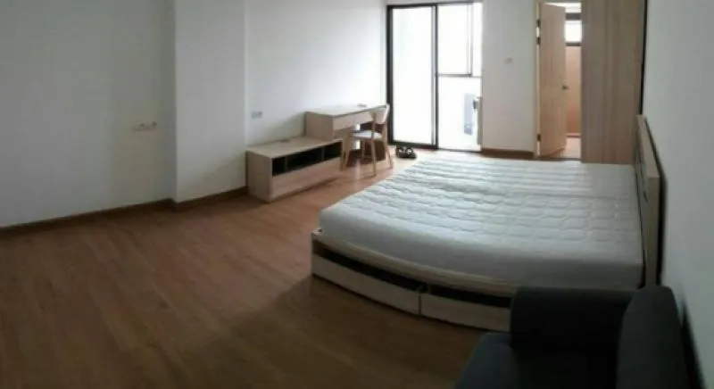 ** Condo for rent at Supalai City Resort Ramkhamhaeng ** Condo in the heart of the city, convenient to travel, very light price