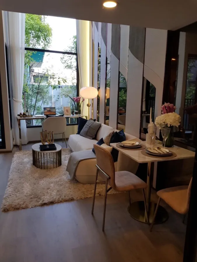 ขายดาวน์คอนโด SOHO Bangkok Ratchada ห้อง Duo Space ชั้น 14 ตำแหน่งดี เป็นส่วนตัว ซื้อด่วนๆ