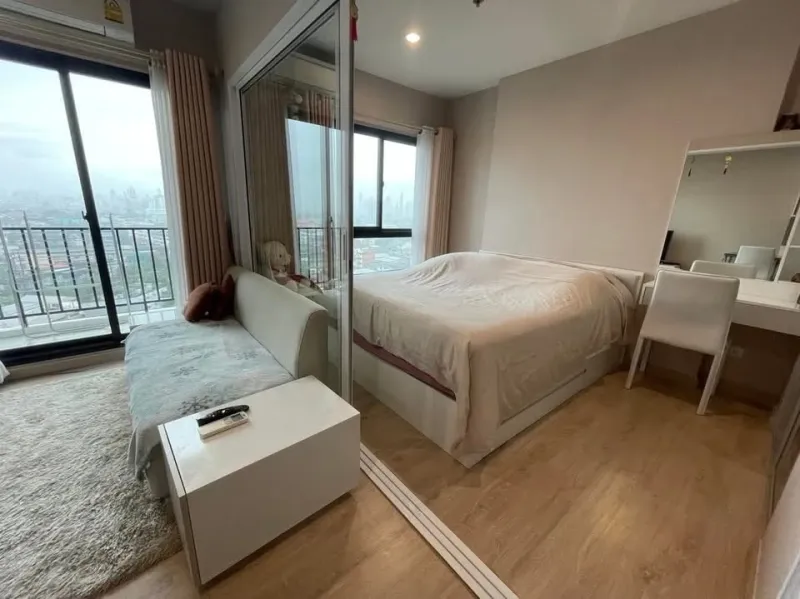 ให้เช่า The Parkland Phetkasem-Thapra ห้องน่าอยู่ กว้างขวางพร้อมเฟอร์ จองเลย
