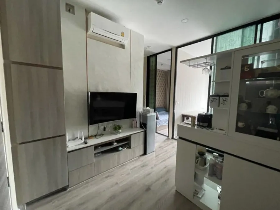 Sale/Rent Knightsbridge Collage Ramkhamhaeng, ready to move in. complete electrical appliances wallpaper decorate the whole room