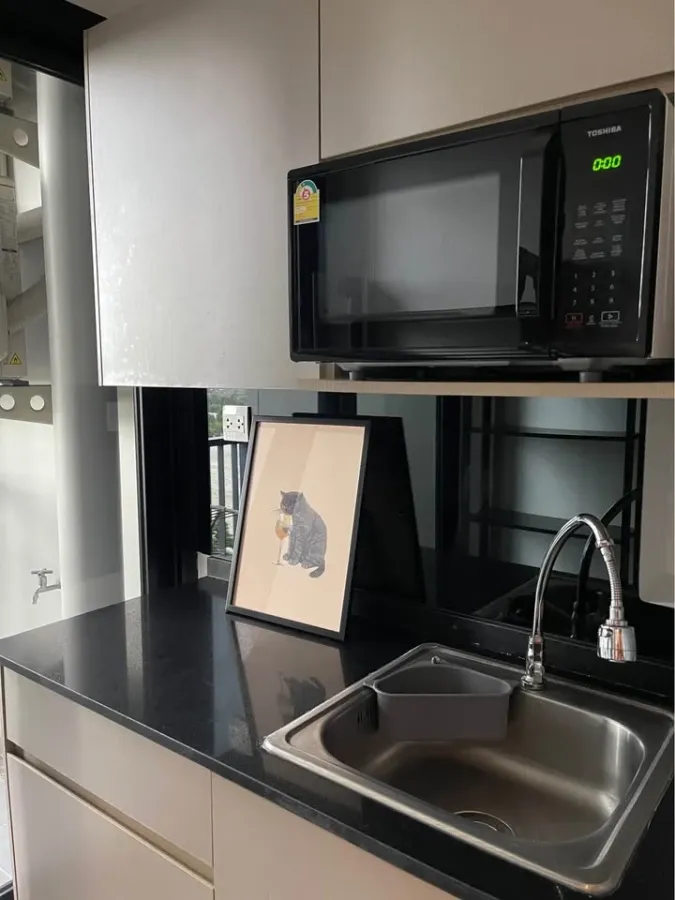 For rent: The Politan Rive, ready to move in, high floor, fully furnished, reserve now.