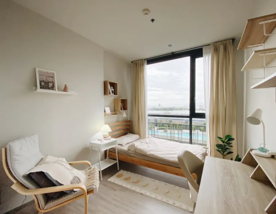Selling The Line Wong Sawang, 11th floor, pool view, fully furnished, beautiful, livable, tell me, don't wait, book now.