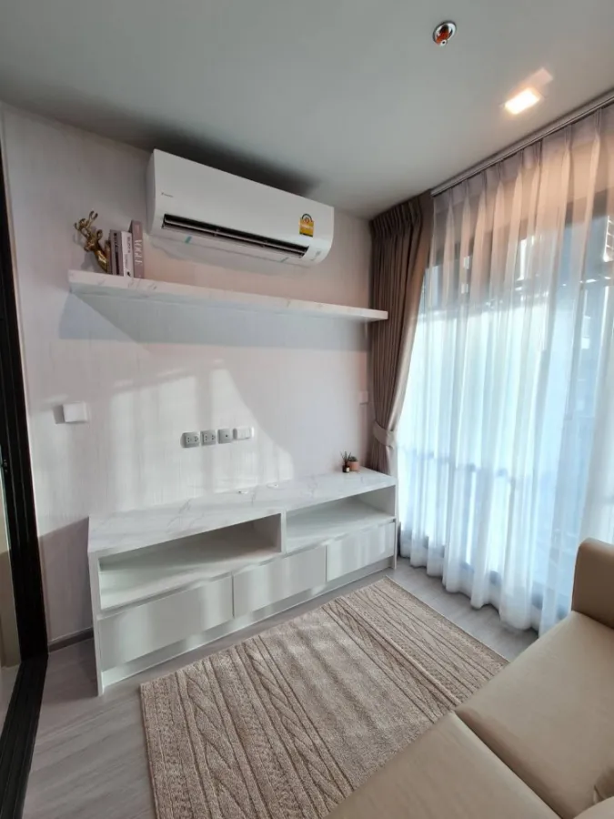 Life Ladprao, 1 bedroom condo for rent, beautifully decorated in Modern Luxury style, easy to travel, don't miss it.