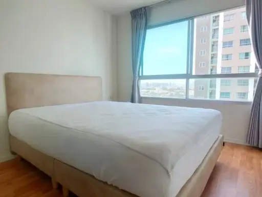 For sale: Lumpini Ville Nakhon In Riverview, a lovely room with complete furniture. If you're looking for something this good, hurry and reserve now! images