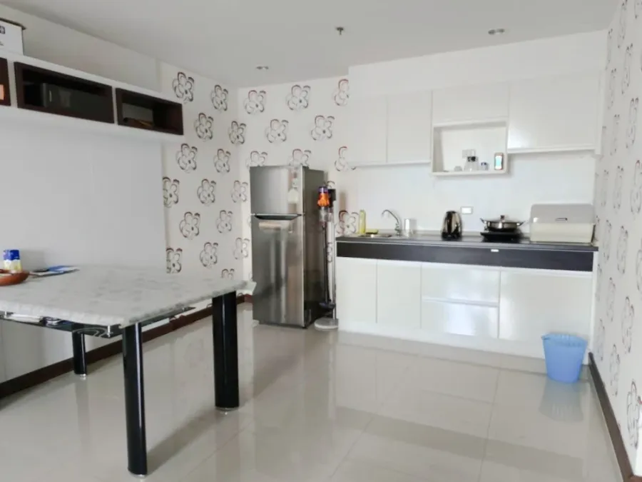 For sale Supalai Premier Ratchathewi, corner room with privacy, comes with a lot of usable space, good ventilation, don't miss it.
