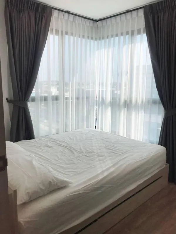 ให้เช่า เอพพิโซด พหลฯ-สะพานใหม่ ห้องมุมเฟอร์นิเจอร์แบบ Fully Furnished งานดีเวอร์ อย่ารอช้า จองด่วนๆ