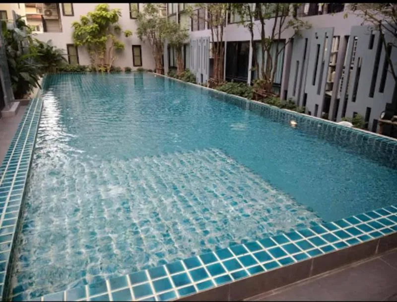 ให้เช่า Bangkok Feliz Sathorn-Taksin ห้องตกแต่งเรียบง่าย มองสบายตา เฟอร์นิเจอร์ครบ พร้อมอยู่