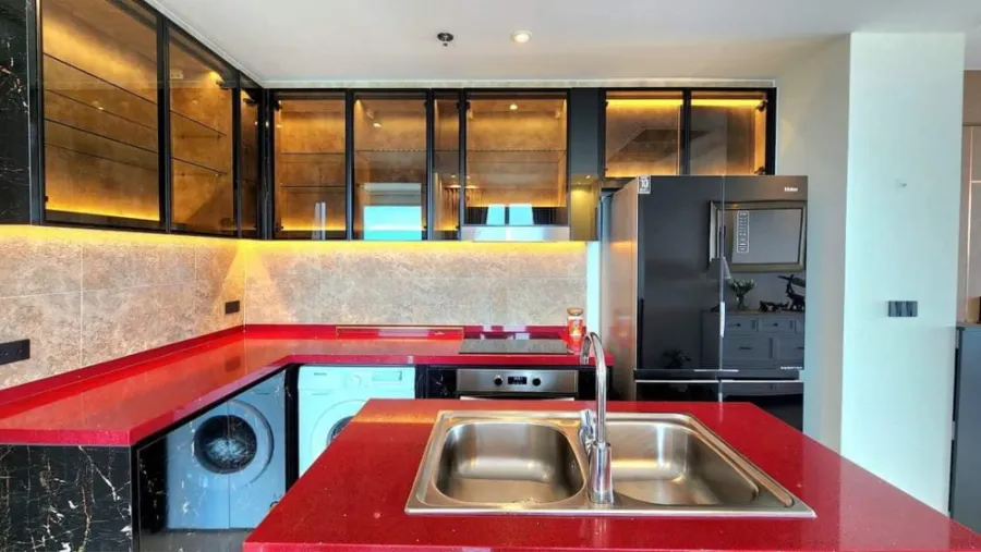 For rent Riviera Ocean Drive ห้องแต่ง built-in อย่างดี ชั้น 41 วิวทะเลสุดปัง อย่ารอช้า รีบจองด่วน