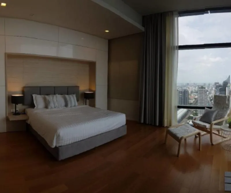 FOR RENT เซอร์เคิล 2 ลิฟวิ่ง โปรโตไทป์ คอนโดหรูกลางเมือง ตกแต่งครบพร้อมอยู่ เดินทางสะดวก รีบด่วนเลย