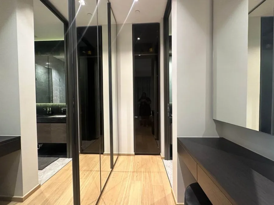 ปล่อยเช่า คอนโด 28 ชิดลม ห้องแต่งสวยมาก น่านอนสุดๆ เฟอร์นิเจอร์อย่างดี ทีวีจอใหญ่จุใจ จองด่วน
