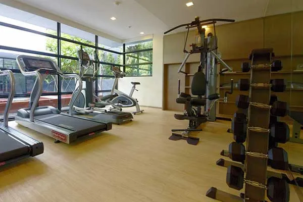 Rent / sell mode sukhumvit 61 near bts Ekamai. Fully furnished Ready to move in Price negotiable again, hurry.