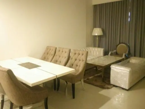 ขาย คอนโด คิว หลังสวน 2 ห้องนอน 2 ห้องน้ำ ห้องสวย ชั้นสูง วิวดี ห้ามพลาด !!
