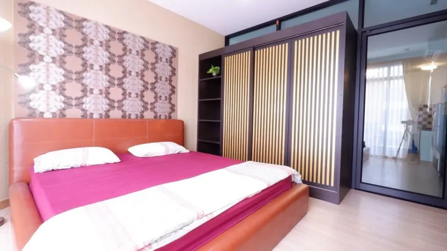 ให้เช่า Baan Sathorn-Chaophraya ห้องกว้างอยู่สบาย ตกแต่งพร้อมอยู่ อุปกรณ์จัดเต็ม หิ้วกระเป๋าเข้าอยู่ได้เลย