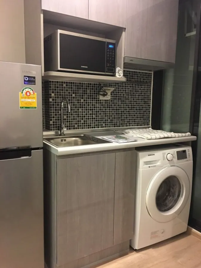 Condo for sale, Ideo Sathorn-Thapra, 31st floor, good view, near BTS, convenient transportation, good price, don't wait!