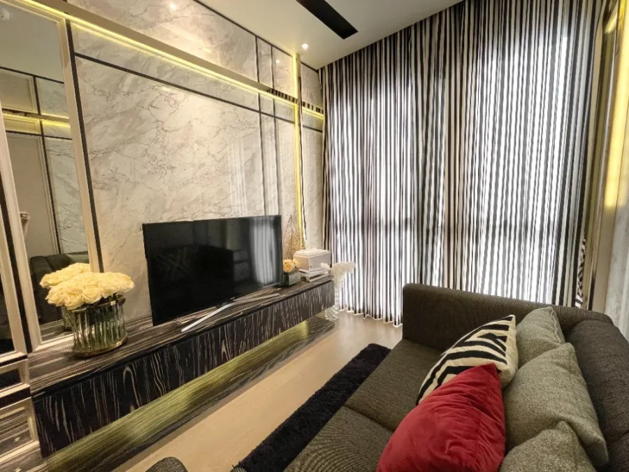 Quick sale!! Ashton Asoke Condo, beautiful room, next to BTS Asoke, fully furnished, book now!!