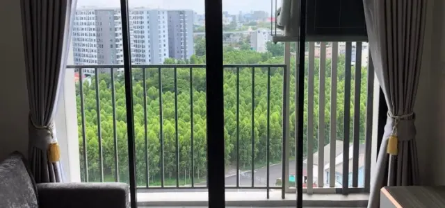 ให้เช่า ไนท์บริดจ์ พหลโยธิน-อินเตอร์เชนจ์ ห้องกว้างขวางกั้นเป็นสัดส่วน พร้อมเครื่องใช้ไฟฟ้า ห้ามพลาด images