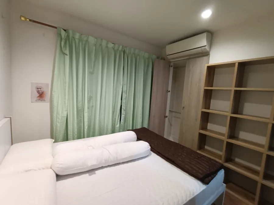 For rent Lumpini Nawamin Sri Burapha, separated rooms into sections. Fully furnished With a comfortable sofa, don't miss it.