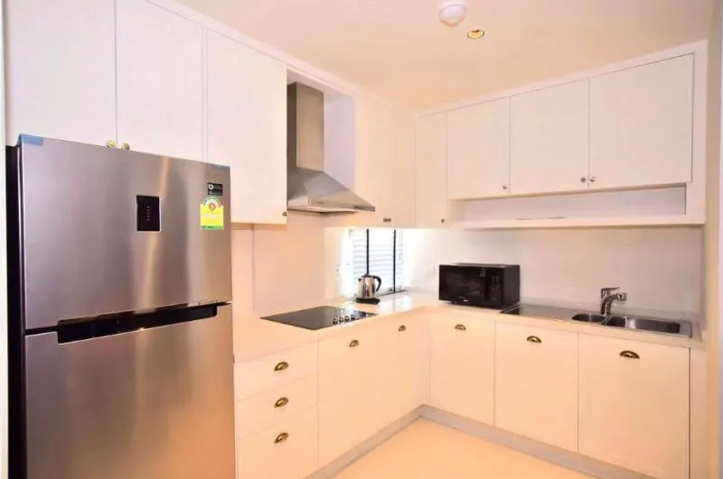 For rent / sale the emporio place beautiful room with class High-end furniture, full of beautiful views, don't look at it for a long time, hurry and grab it.