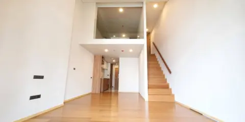 ขาย ไซมิส เอ็กซ์คลูซีฟ สุขุมวิท 31 ห้อง Duplex วิวเมือง เดินทางสะดวก ห้ามพลาด