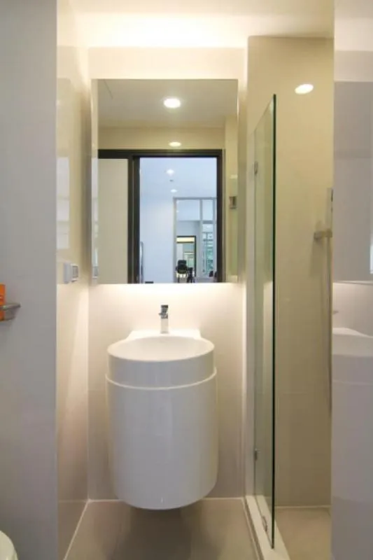 For Rent Rhythm Asoke สภาพห้องเหมือนใหม่ ผนังติดวอลสวยเฝอร์ บนทำเลทำเลยอดนิยม ห้องดีต้องจอง