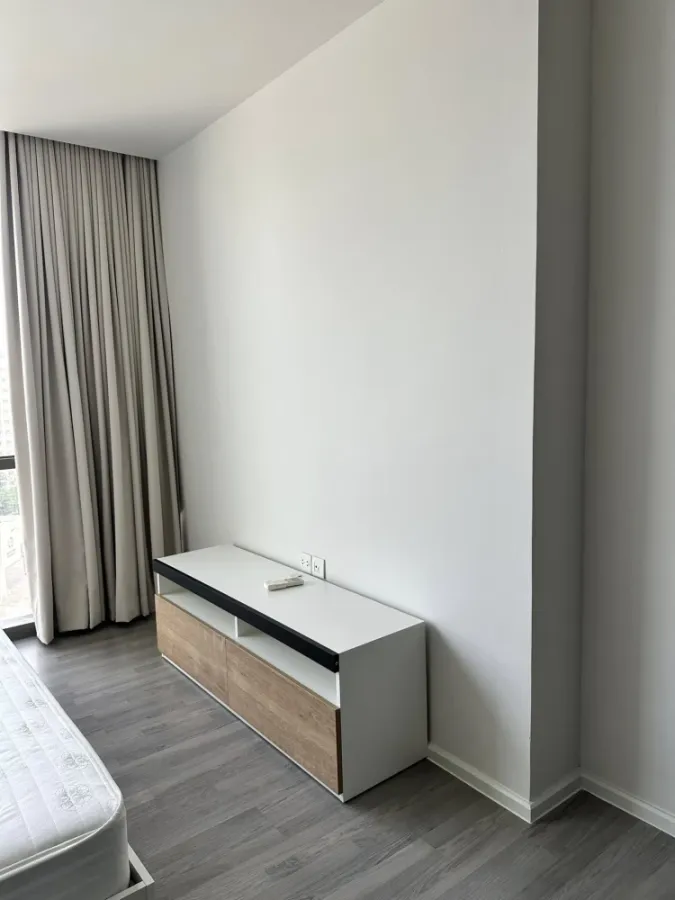 ขาย เช่า The Room Sukhumvit 69 ชั้น 14 ห้องแต่งครบ น่าอยู่ รีบจองเลย ห้ามพลาด