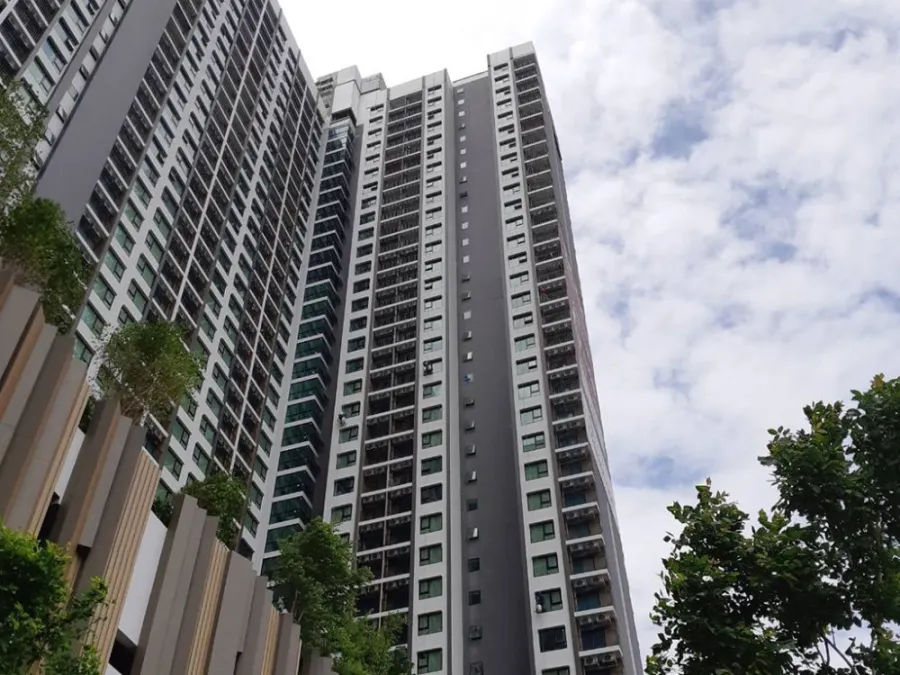 Condo for sale, Kensington Sukhumvit-Thepharak, city view in the evening, the room is not hot Complete electrical appliances