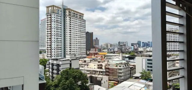 ขาย เดอะ คอมพลีท ราชปรารภ ชั้น 10 พร้อมเฟอร์นิเจอร์และเครื่องใช้ไฟฟ้าครบ จองเลย ห้ามพลาด images