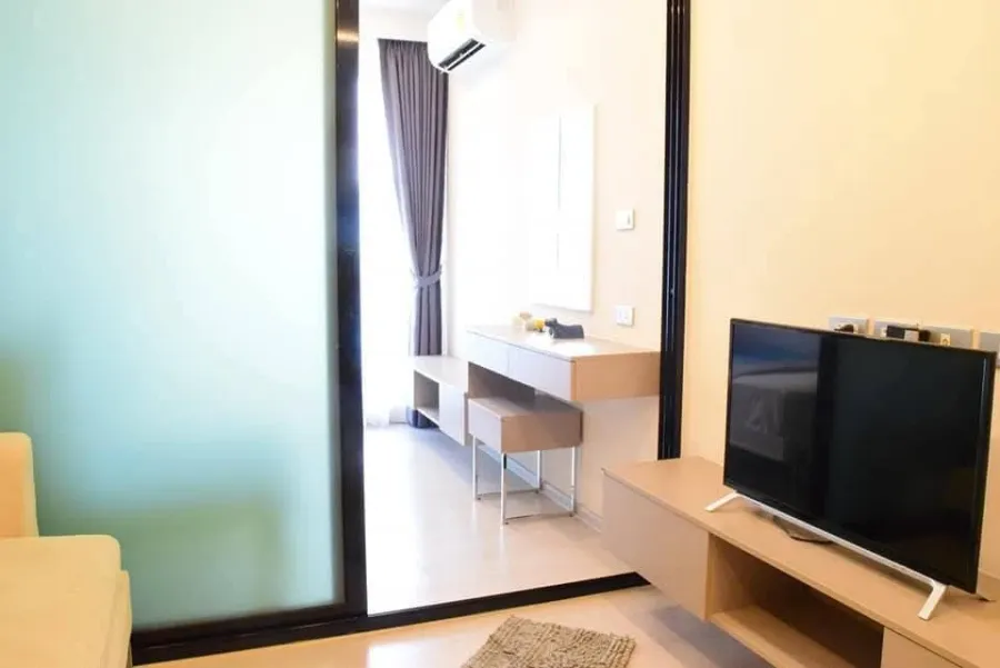 ใครหาห้องอยู่…โพสต์นี้ต้องเซฟ! ให้เช่า VTARA สุขุมวิท 36 ห้องมุม ชั้น 3 วิวโล่ง ไม่อึดอัด เฟอร์ครบ + เครื่องใช้ไฟฟ้าครบ เข้าอยู่ได้เลย!