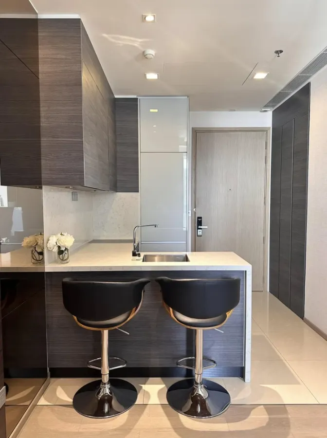 For rent: THE ESSE ASOKE, decorated in a timeless style, magnificent, elegant, high floor with a stunning view, hurry and grab it now!
