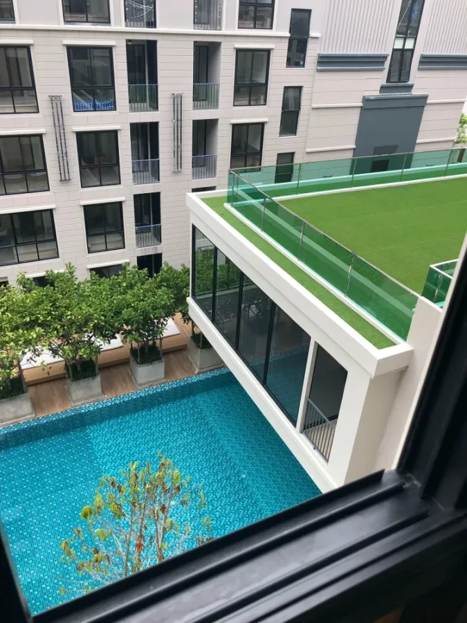 For rent Maestro 03 Ratchada - Rama 9 1 bedroom 1 bathroom, fully furnished, swimming pool view, book now