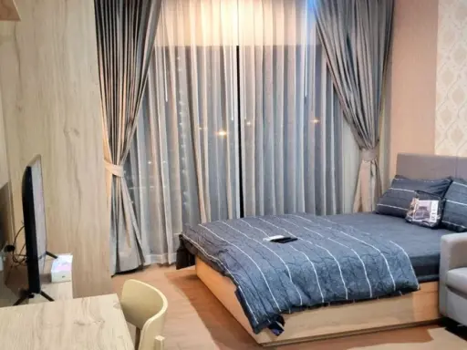 For rent: Common TU, 10th floor, fully furnished, very livable. Interested? Book now! Don't wait! Hurry!