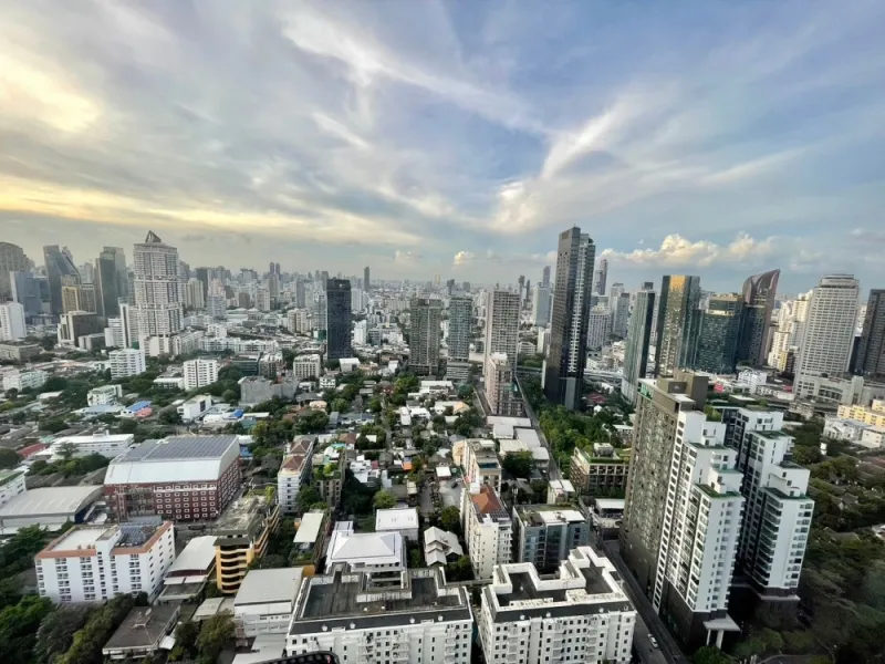 ให้เช่า ไอดีโอ คิว สุขุมวิท 36 ห้องกว้างมาก พื้นที่ใช้สอยเยอะ ชั้นสูง วิวสวย บิวท์อินจัดเต็ม ด่วนๆ